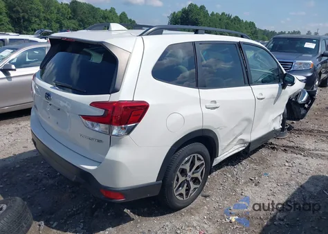 2021 Subaru Forester Premium z USA, uszkodzony, nr VIN JF2SKAJC2MH430736